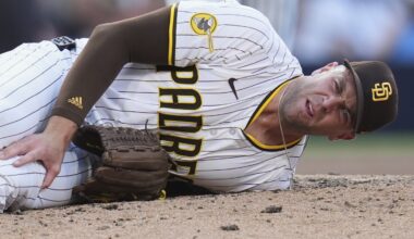 Padres reliever Jason Adam carted off field with ruptured quadriceps tendon