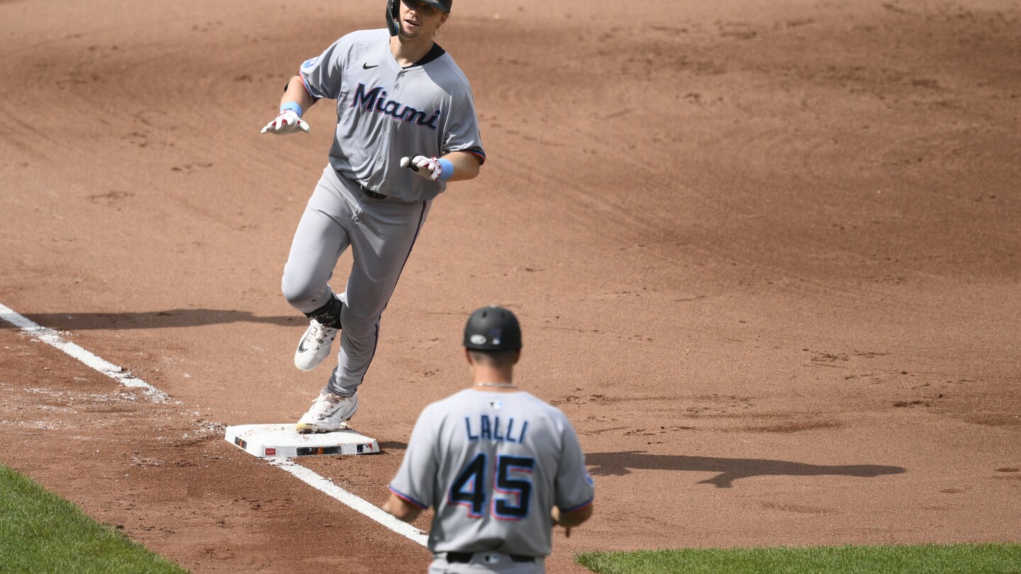 Marlins OF Kyle Stowers hits 3 homers against Orioles