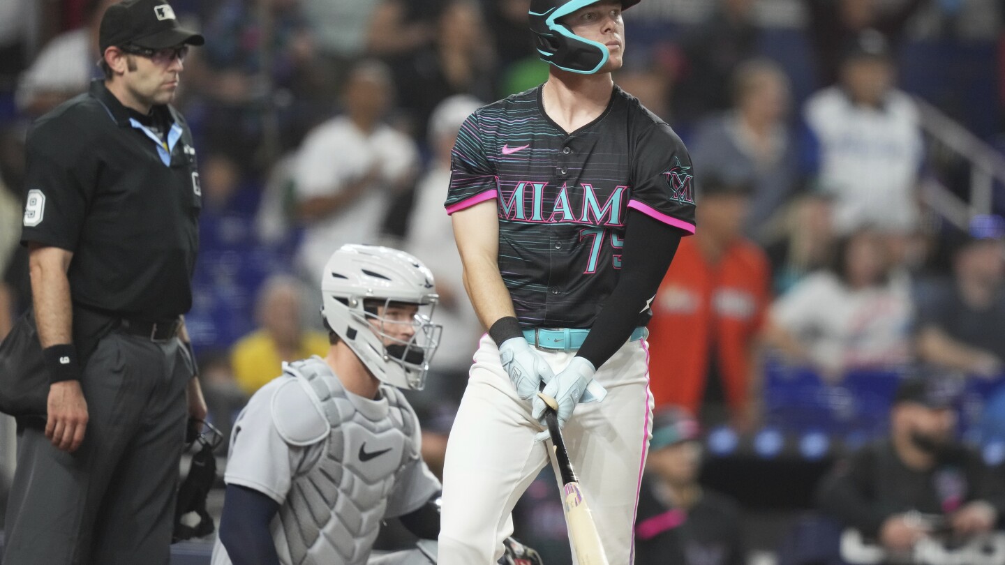 Johnston's two-run homer in 11th lifts Marlins to 6-4 win over Tigers