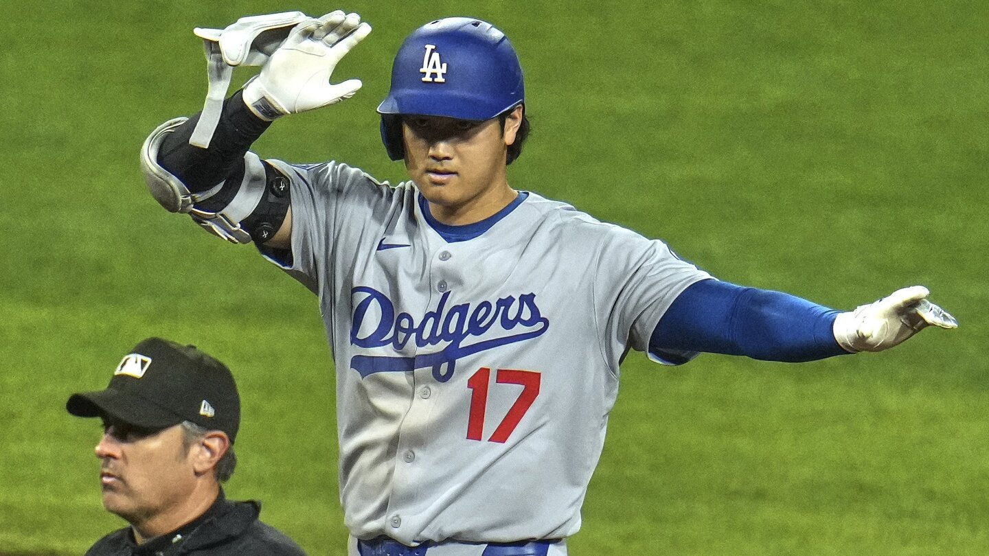 Shohei Ohtani will pitch Monday for the Dodgers; Will Smith sidelined at least through the weekend