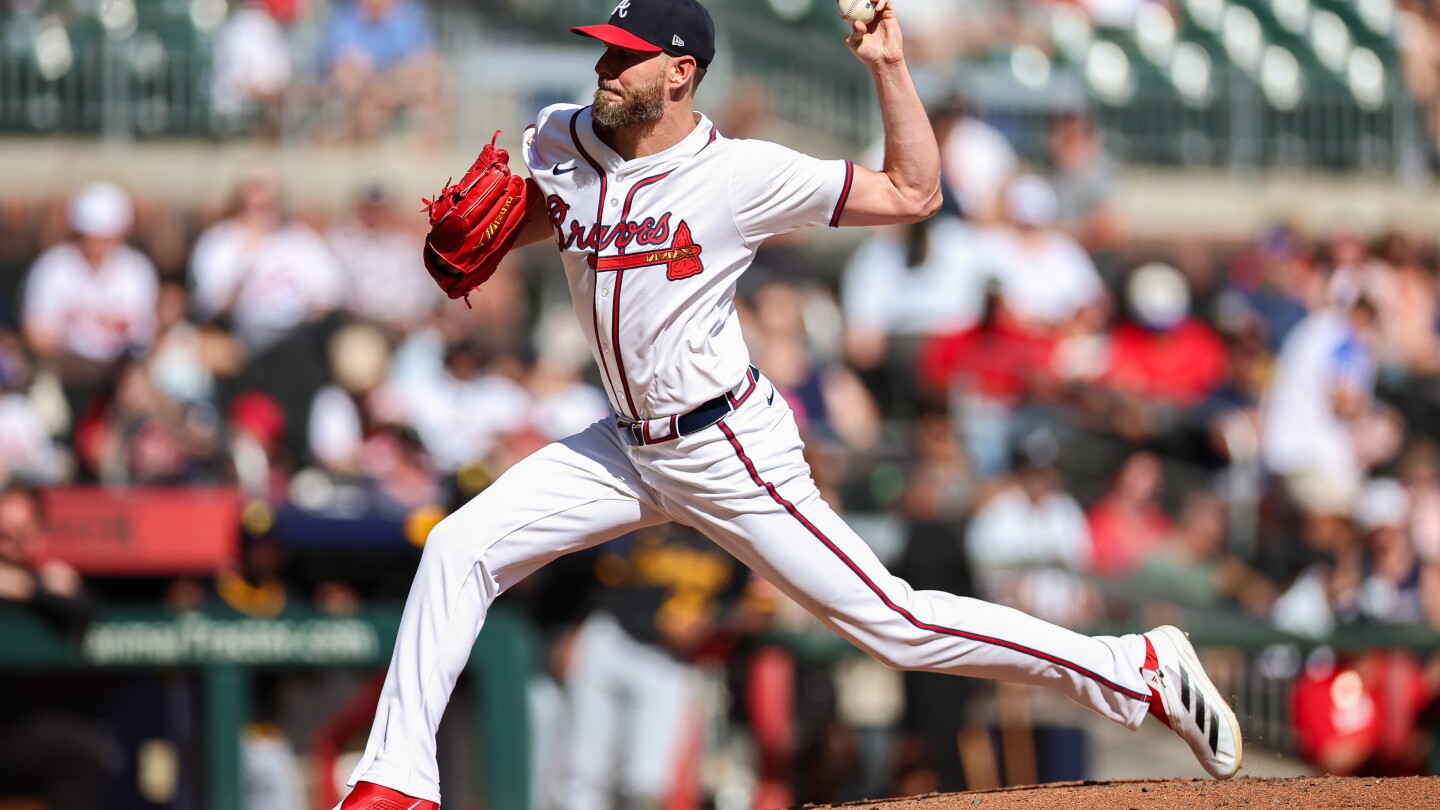 Acuña homers and Braves end season with 4-1 win over Pirates