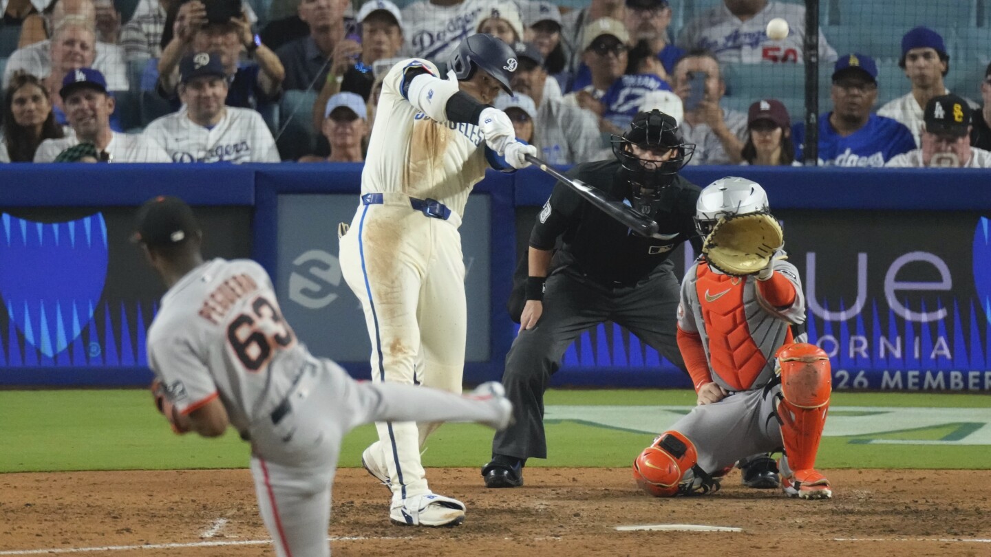Ohtani hits 53rd homer to tie for NL lead as Dodgers top Giants 7-5