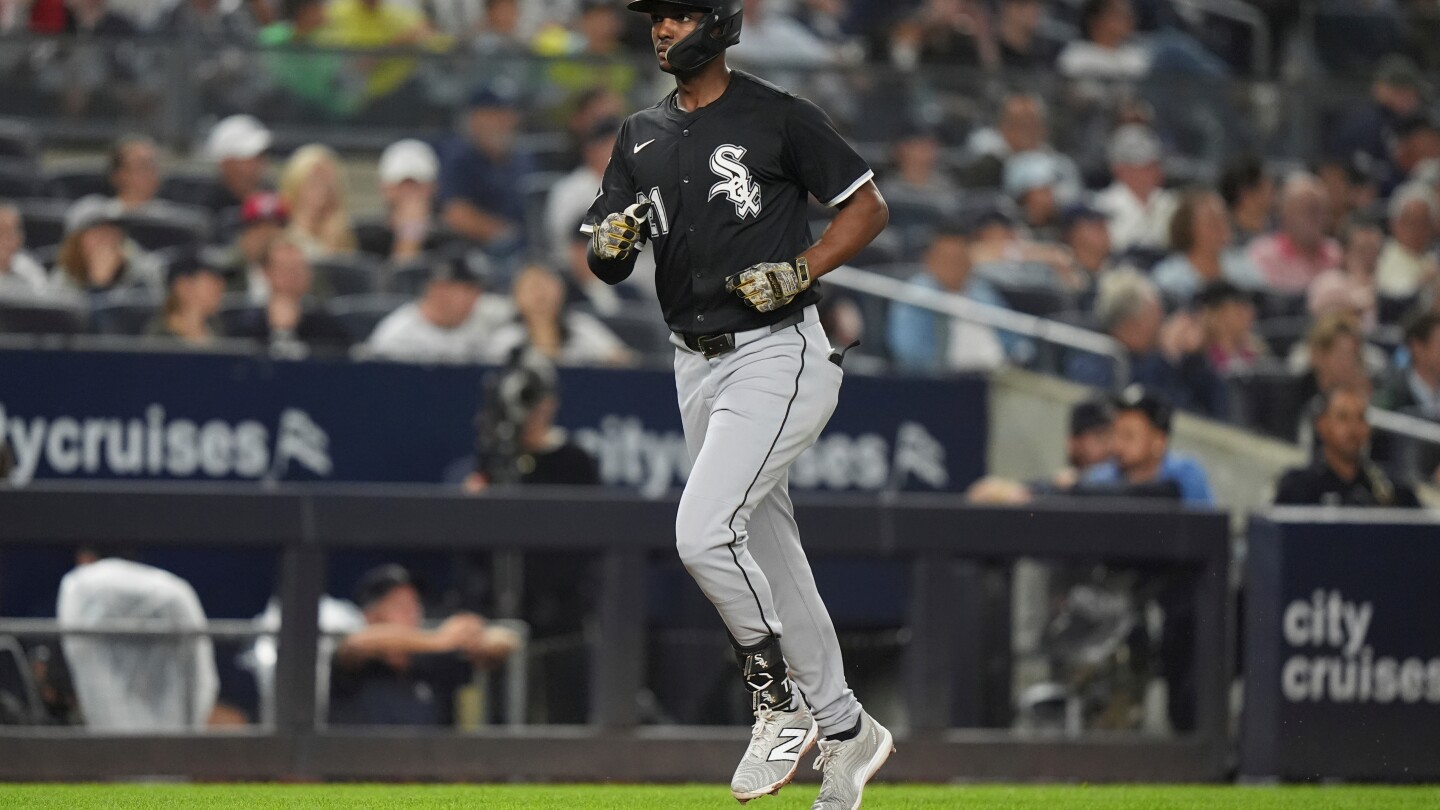 Michael A. Taylor announces retirement after 12 seasons