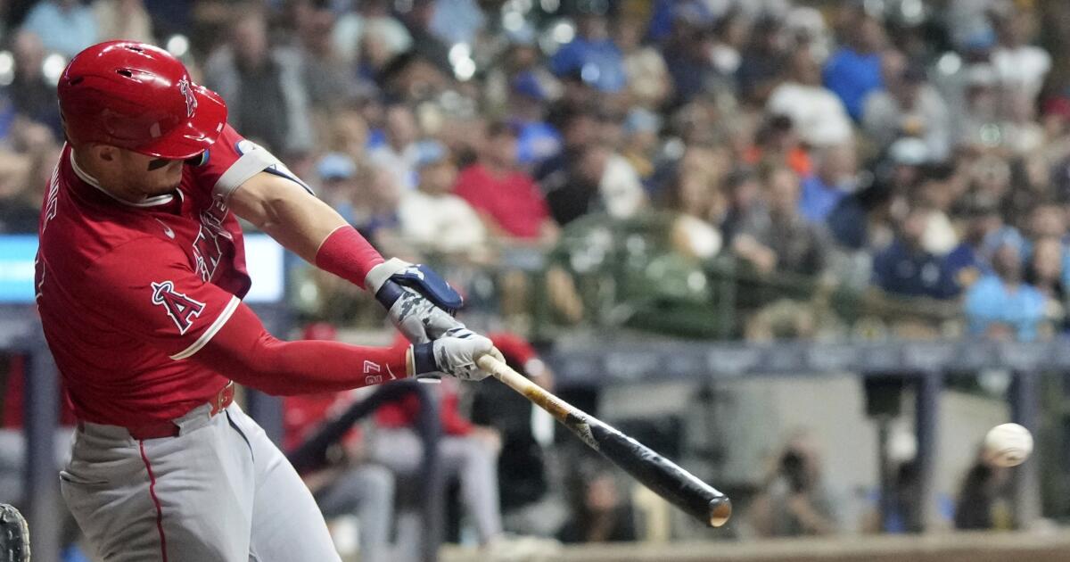 Angels fall to Milwaukee Brewers for their seventh straight loss