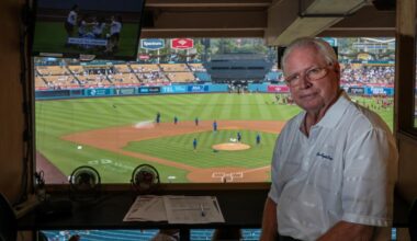 How former shortstop Bill Russell reconnected with the Dodgers