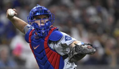 Dodgers' Will Smith has hand fracture. Will he play in playoffs?