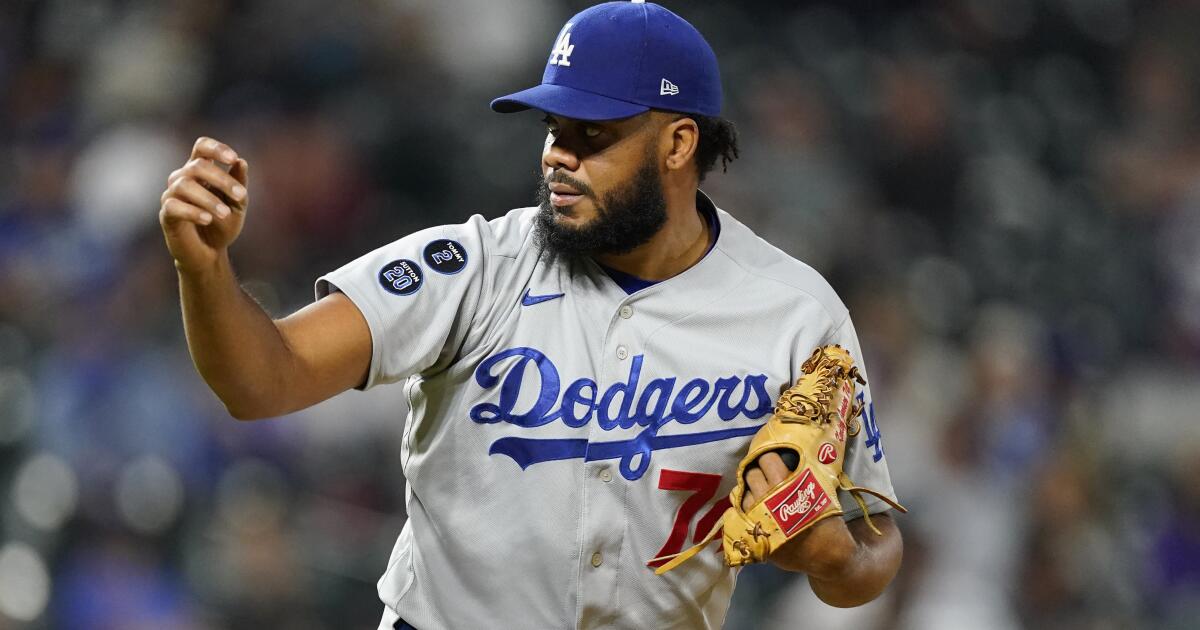 Dodgers Dugout: The 10 best relief pitchers in Dodgers history