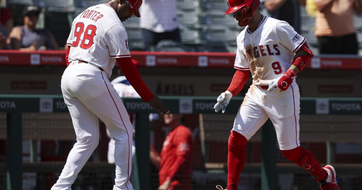 Zach Neto homers and the Angels defeat the Twins