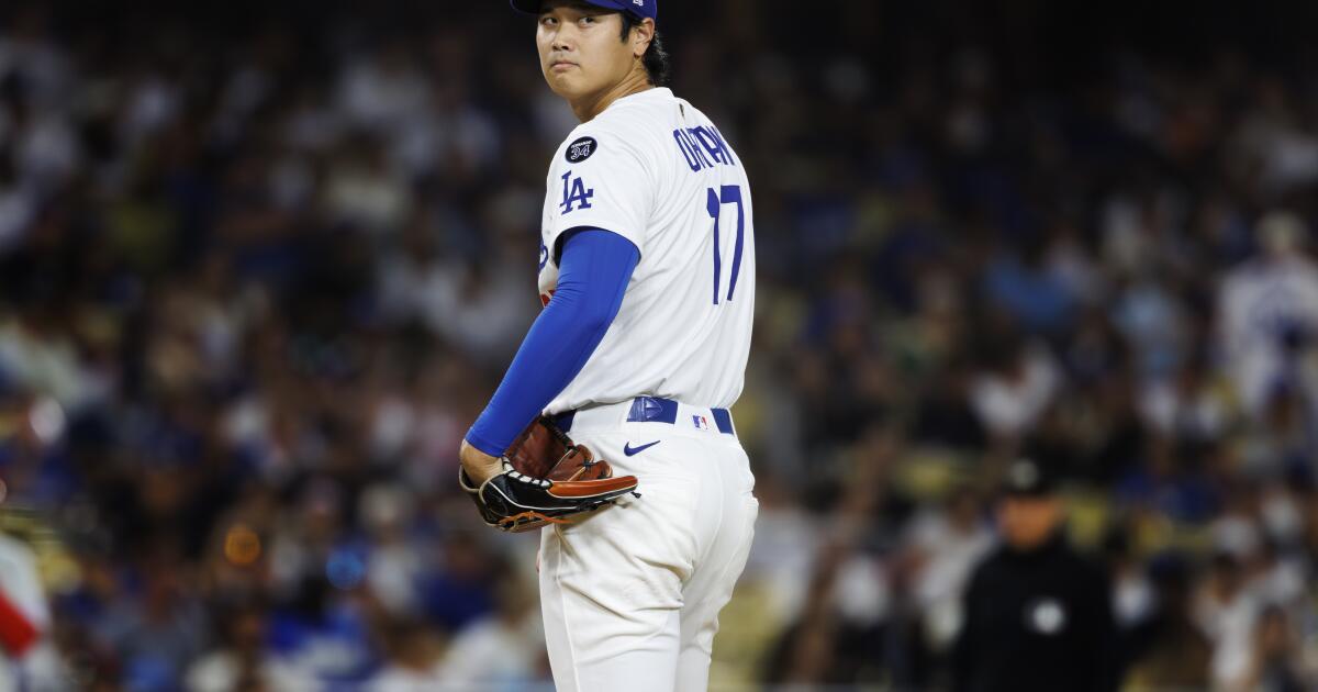 Shohei Ohtani in the outfield? The Dodgers have clearly failed him