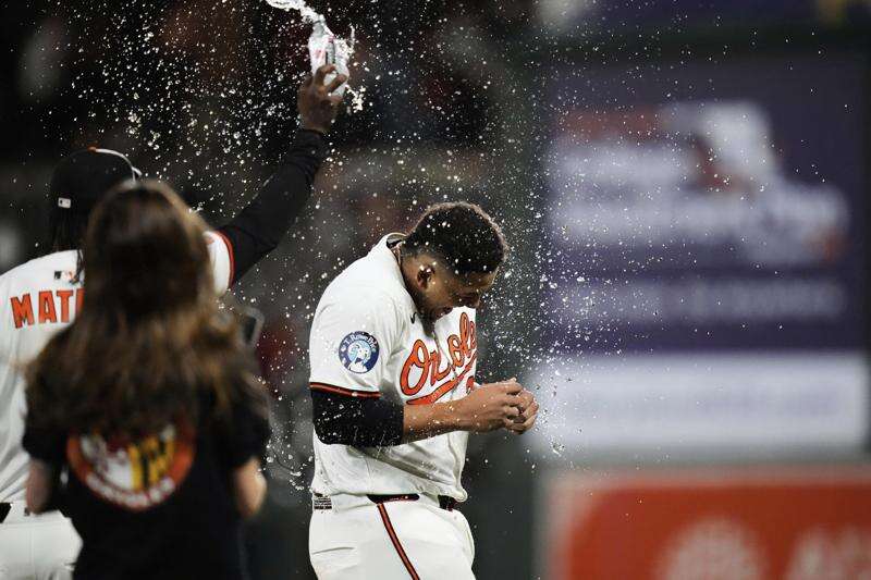 Basallo hits an RBI single in 11th to lift Orioles to walk-off win over Pirates – Butler Eagle