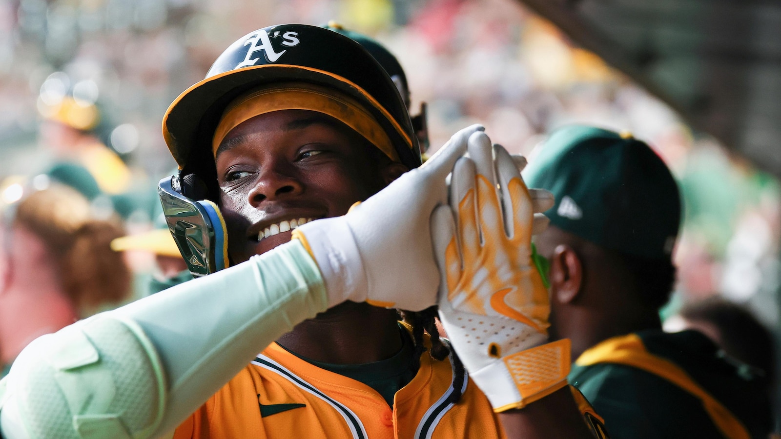 Athletics beat Reds 3-0 as Carlos Cortes hits 2 homers