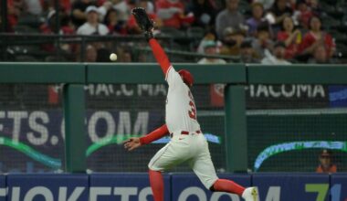 Mike Trout homers twice, and Angels push Astros to brink of playoff elimination with 4-3 win
