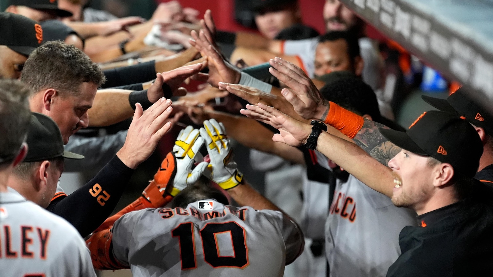 Perdomo and Gallen help surging Diamondbacks inch closer in playoff race with 8-1 win over Giants