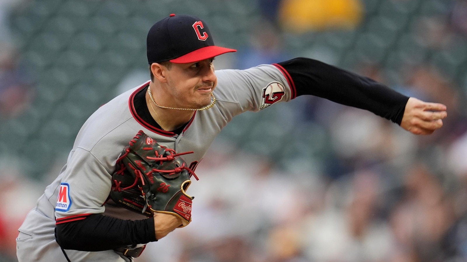 Guardians within a game of division lead after beating Twins 8-0 for 10th straight win