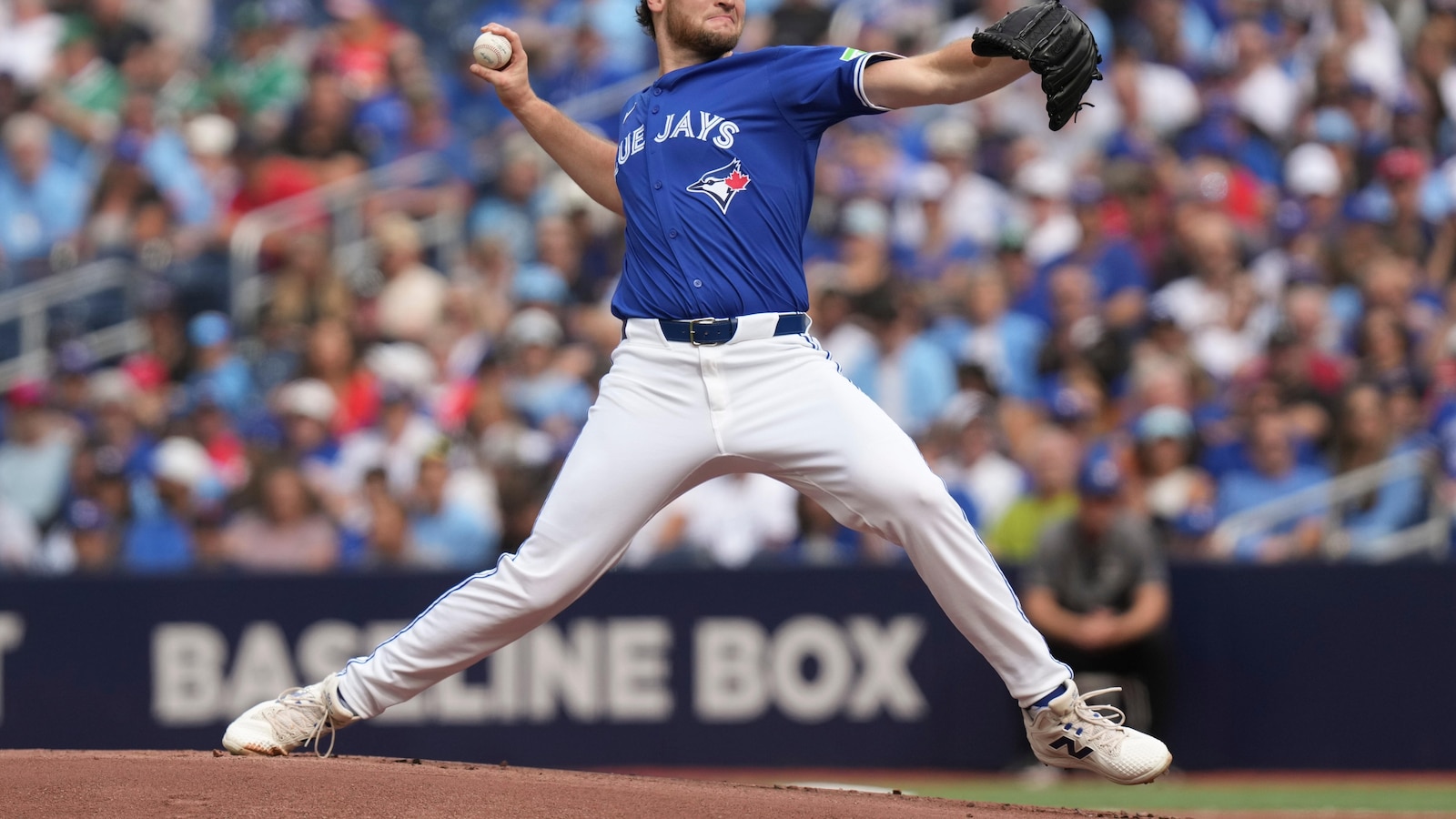 Blue Jays beat Rays 5-1, sending AL East division race to season's final day