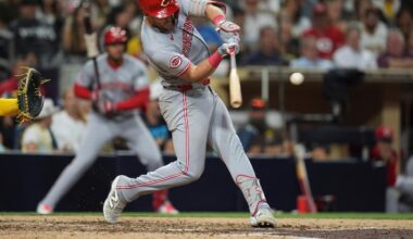 Robbed by Tatis earlier, Stephenson hits 2-run homer in 9th to lift Reds over Padres 4-2