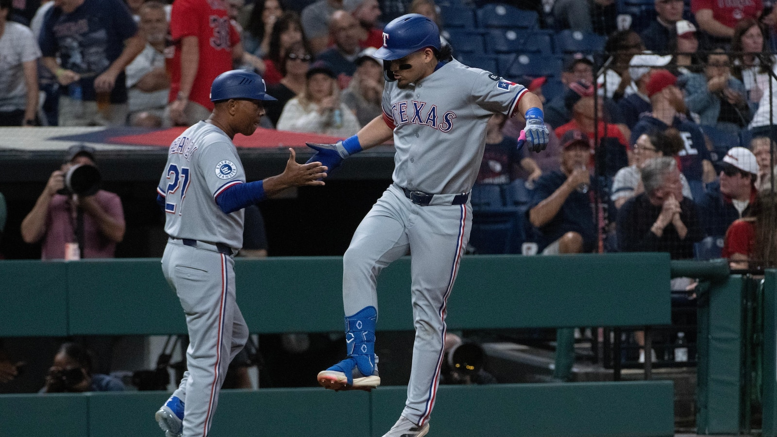 Guardians remain tied in the AL Central after 7-3 loss to Rangers