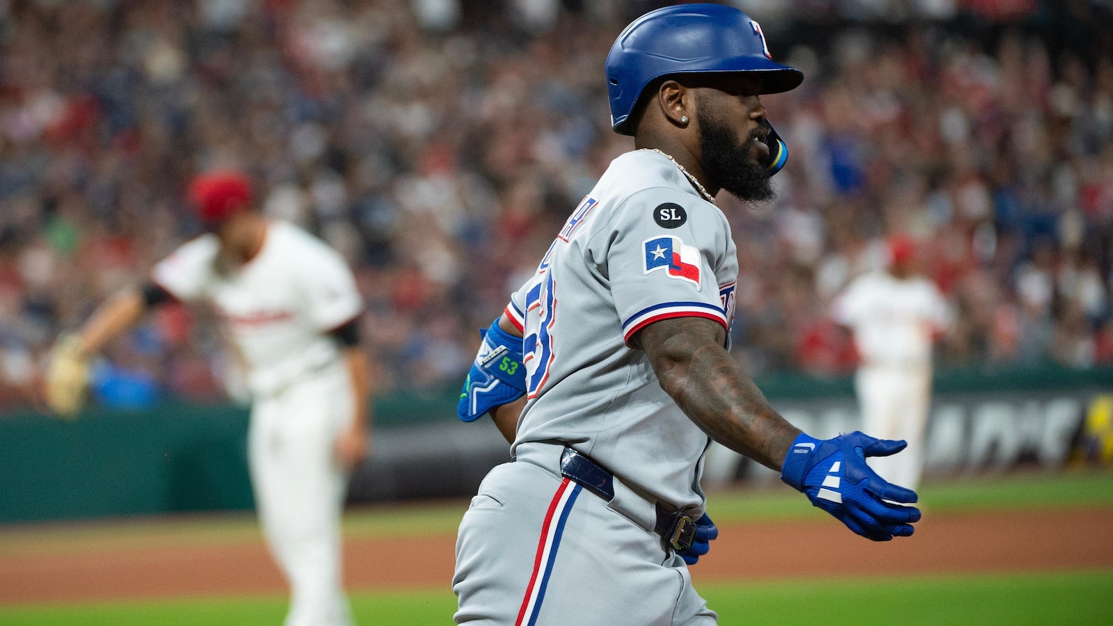 Guardians clinch AL playoff berth with 3-2 win over Rangers