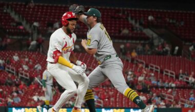Herrera hits go-ahead homer, Mikolas pitches 6 solid innings, Cardinals beat A's 2-1