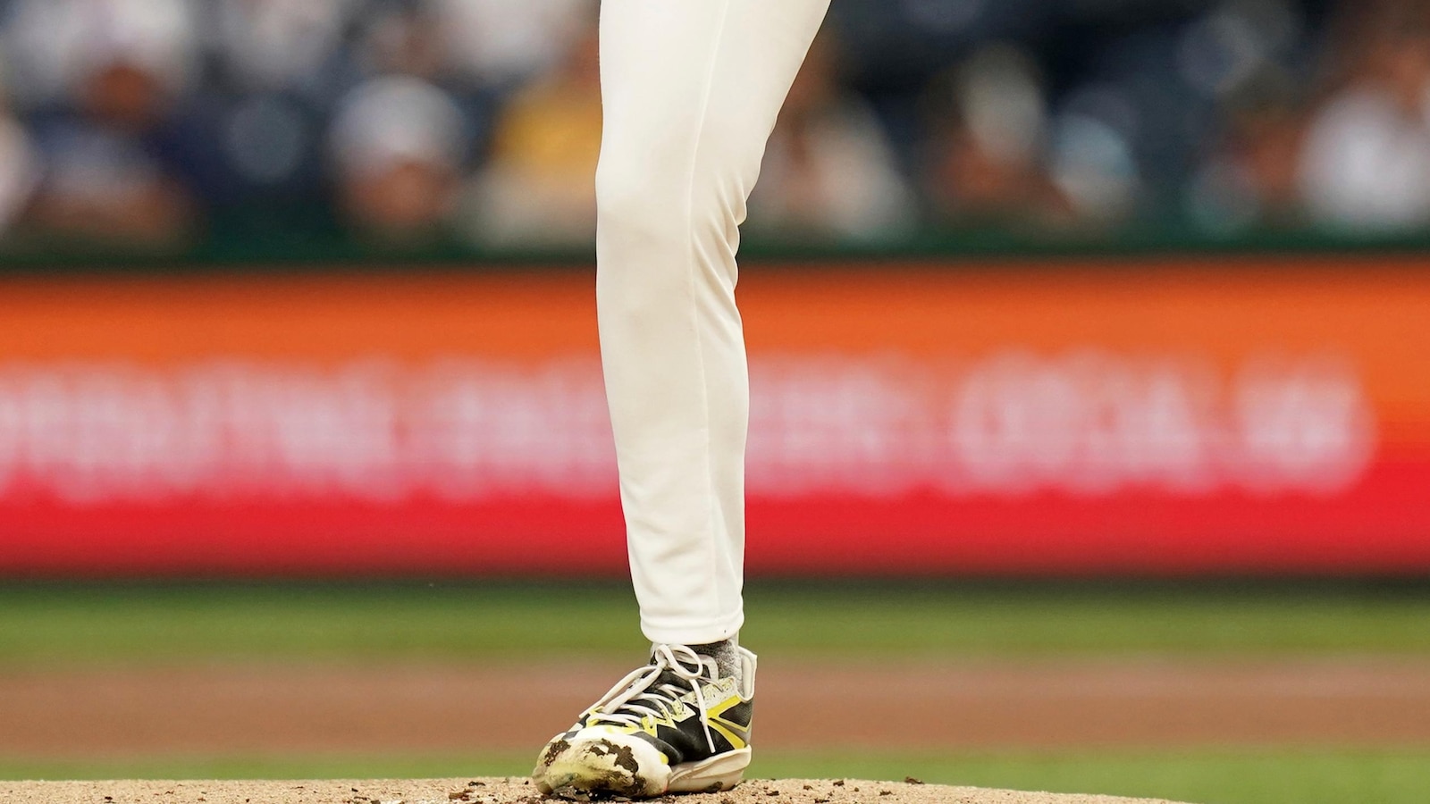 Bubba Chandler, 2 relievers combine on one-hitter as Pirates defeat A's 2-0 to end 5-game skid