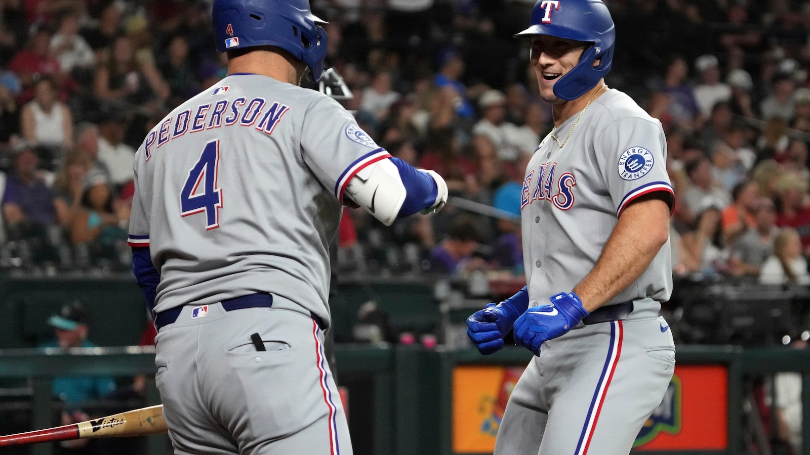 Osuna's 2-run single in 10th inning pushes Rangers past Diamondbacks 7-5 for 6th straight win