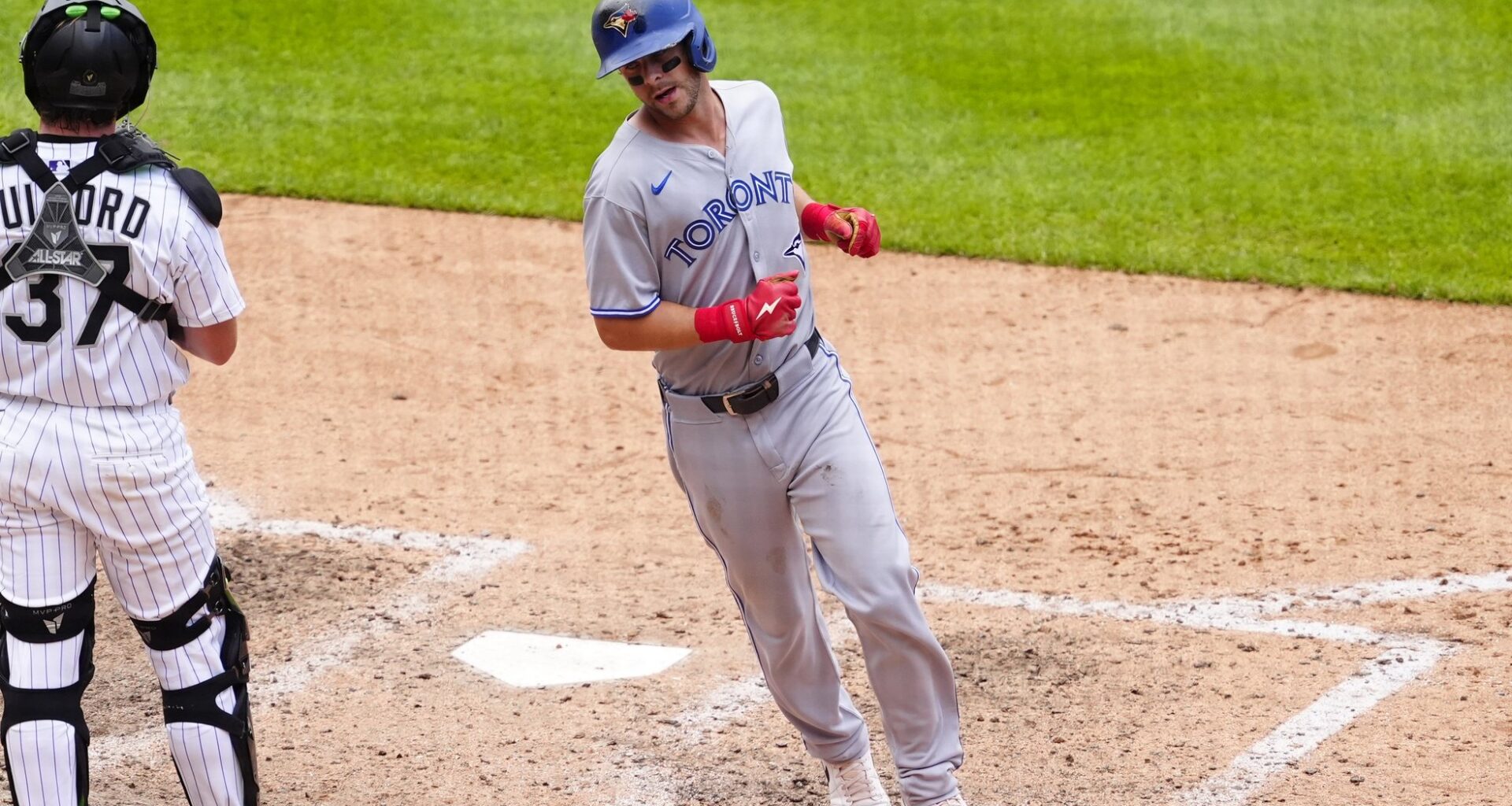 mlb picks Ernie Clement Toronto Blue Jays predictions best bet odds