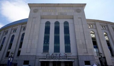 Yankees appear to restrict ticket sales for Red Sox playoff series