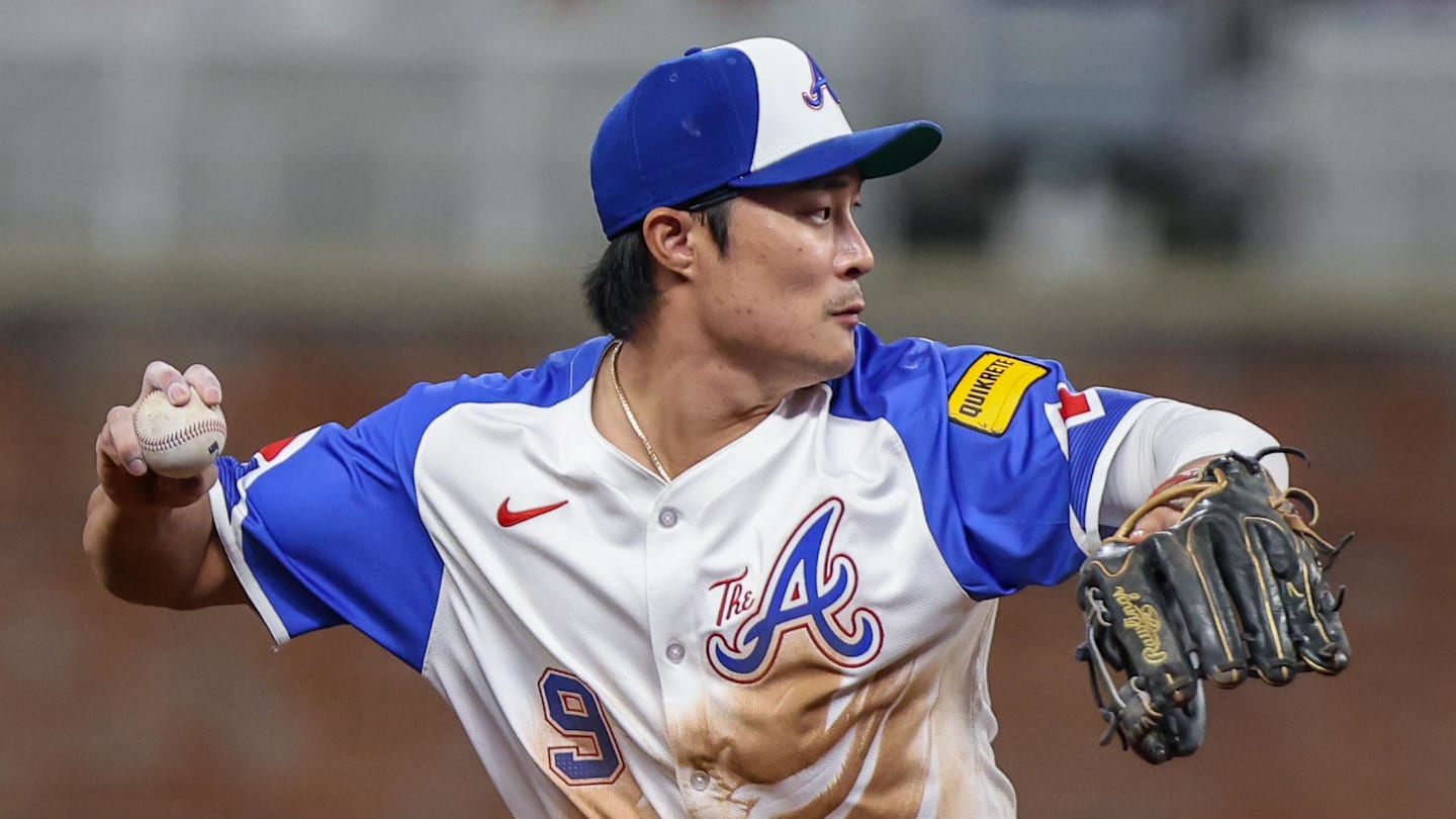 Atlanta Braves shortstop Ha-Seong Kim will almost certainly decline his $16M option.