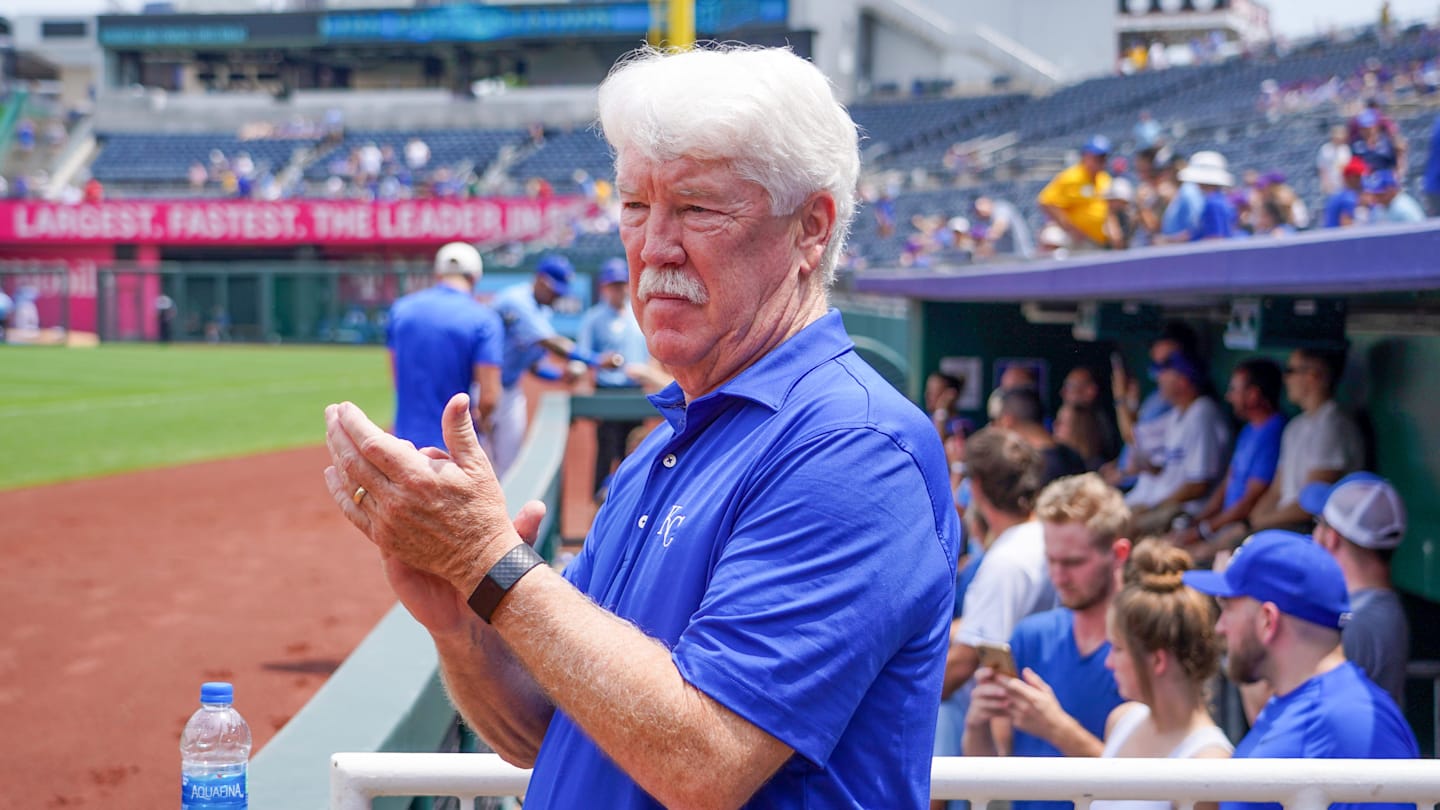 Royals Owner Takes Soft Stance On Kansas City's Payroll For Next Season