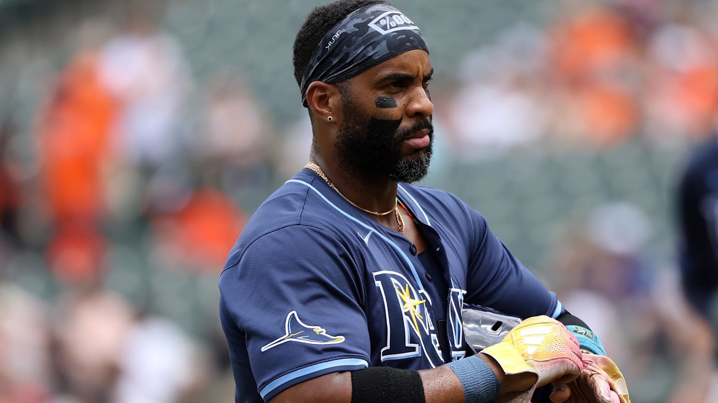 Yandy Diaz Listed As Rays Potential Offseason Trade Candidate for One Reason