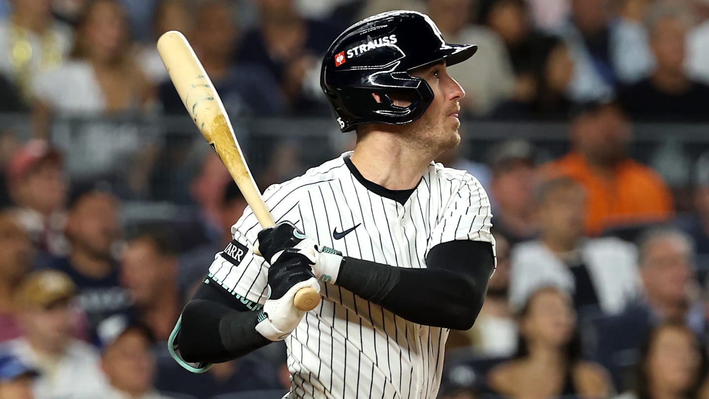 Division Series - Toronto Blue Jays v New York Yankees - Game Three