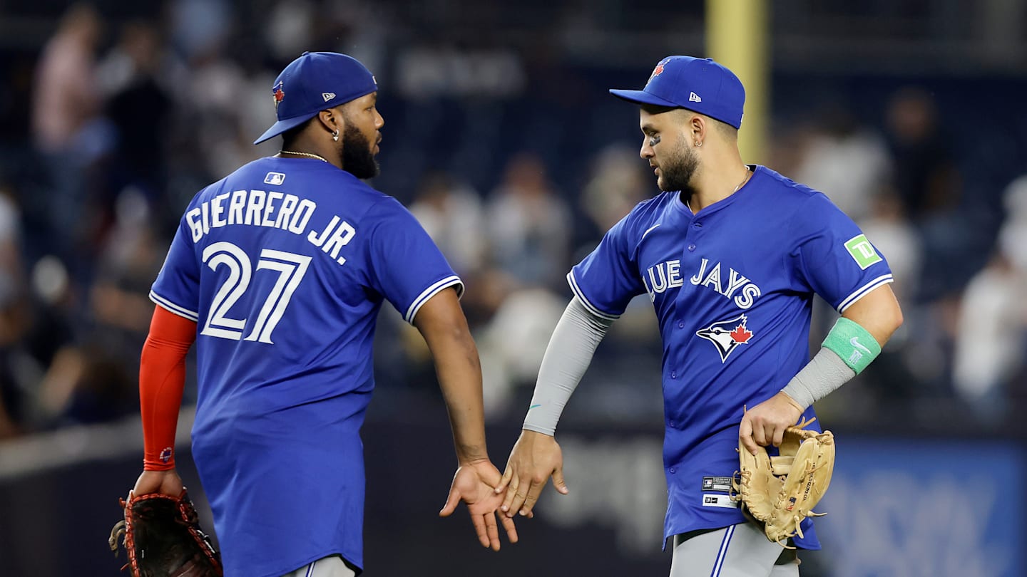 Toronto Blue Jays v New York Yankees