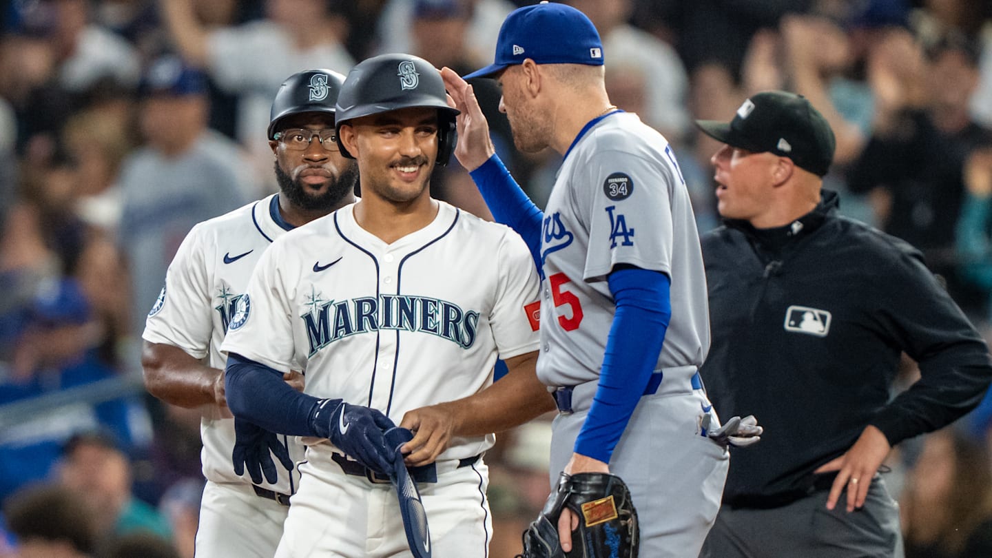 Los Angeles Dodgers v Seattle Mariners