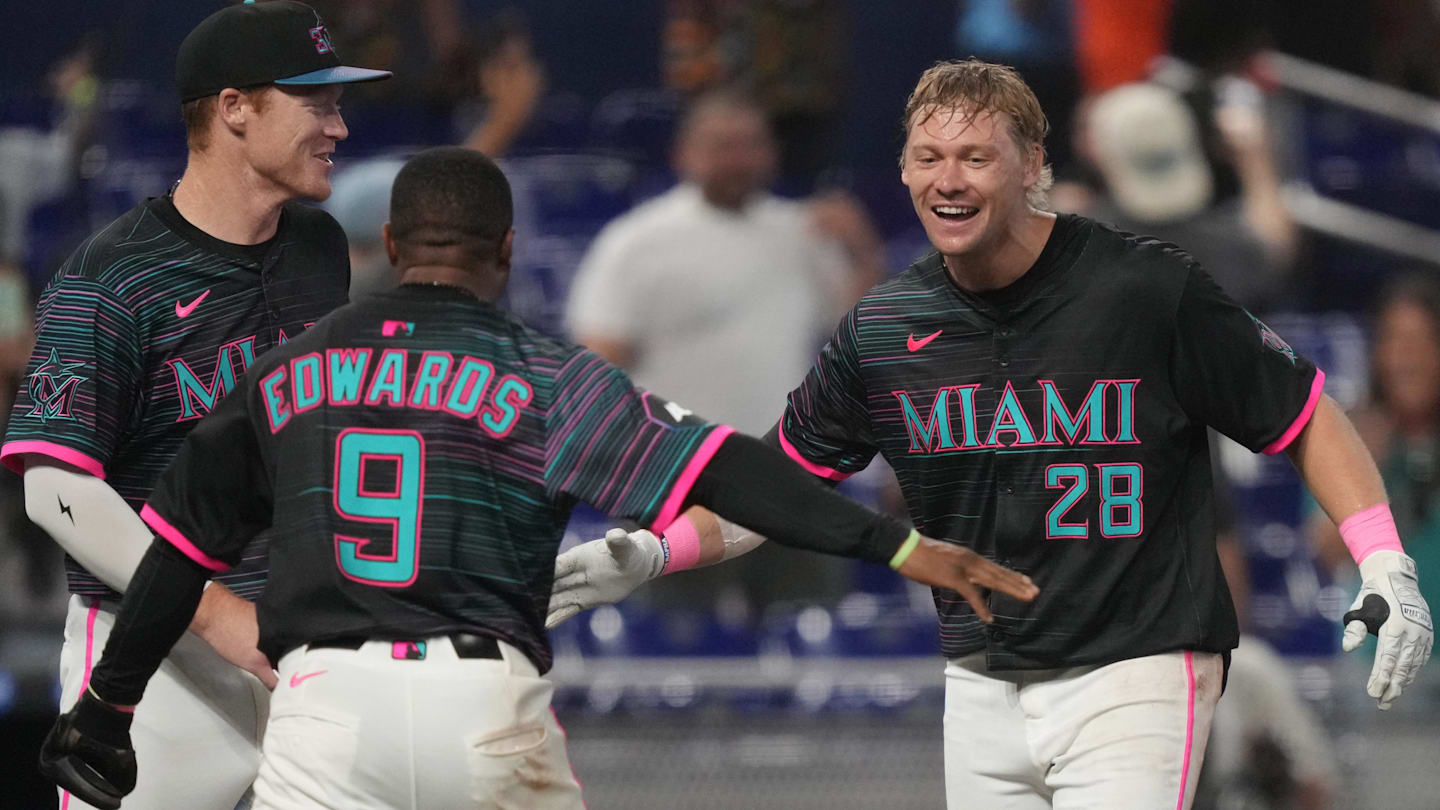 Three Marlins Players Are Finalists for Gold Glove Award This Season