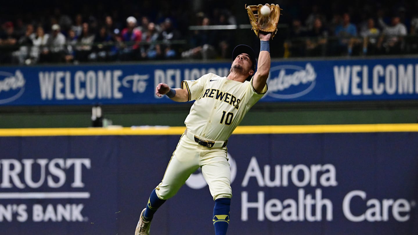 Former Boston College Baseball Outfielder Earns Second Gold Glove Finalist Nod