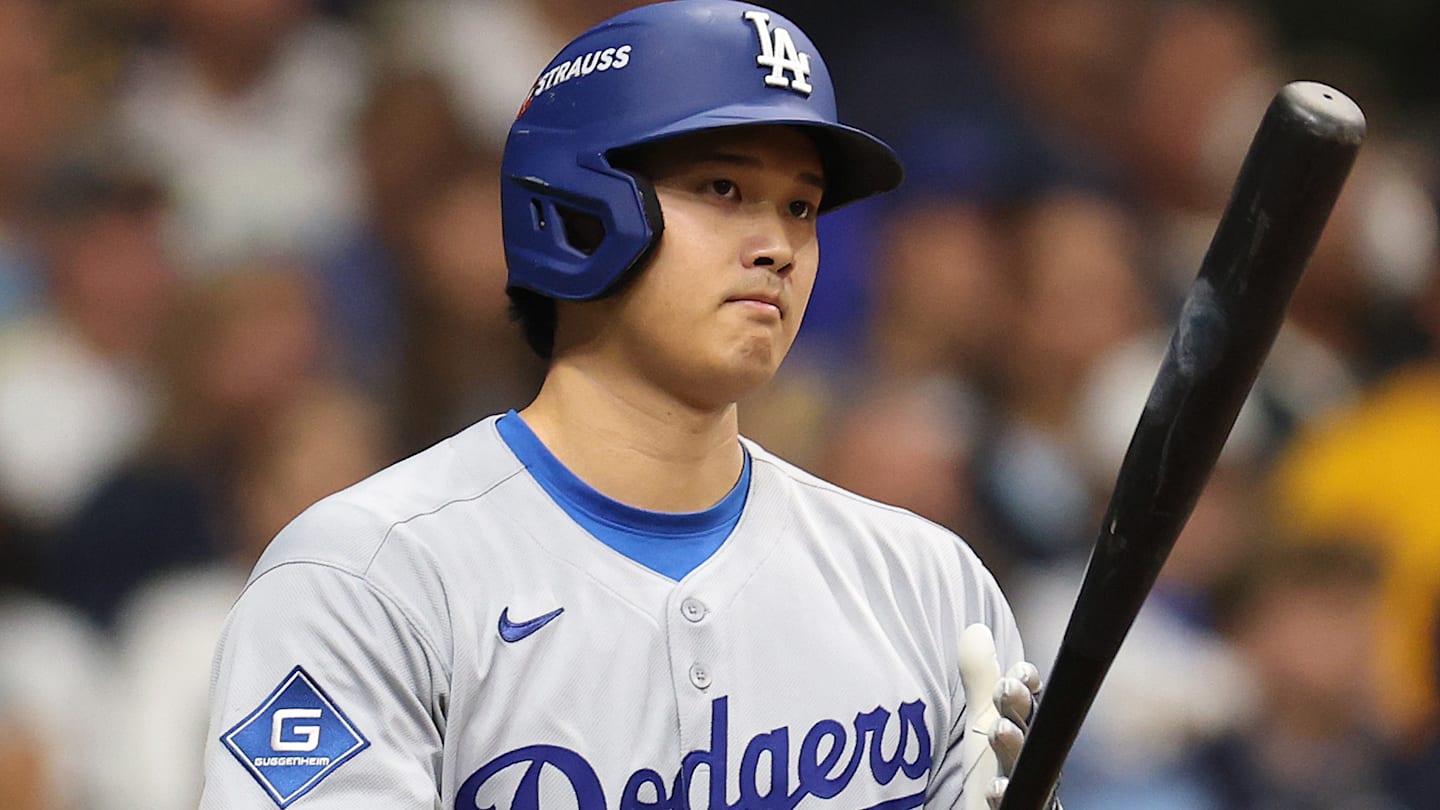 National League Championship Series - Los Angeles Dodgers v Milwaukee Brewers - Game Two