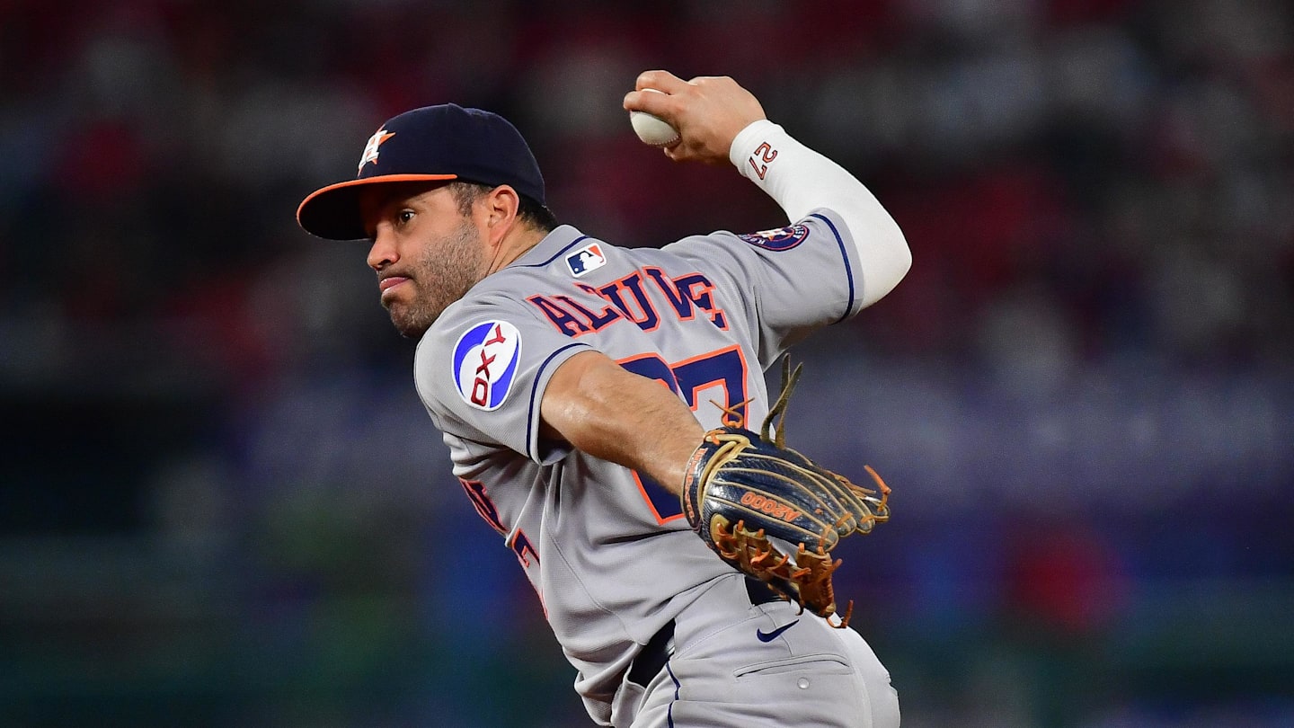 Inside Astros’ Stunning Lack of Payroll Flexibility Entering 2026 Season