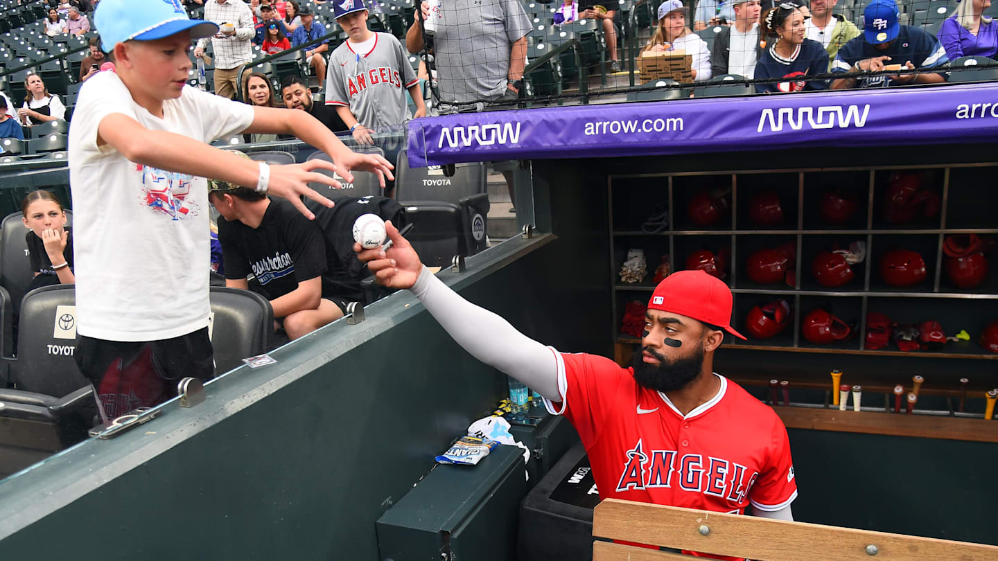 Catcher Leaves Organization, Jo Adell Trade Rumors, Halos Linked to OF