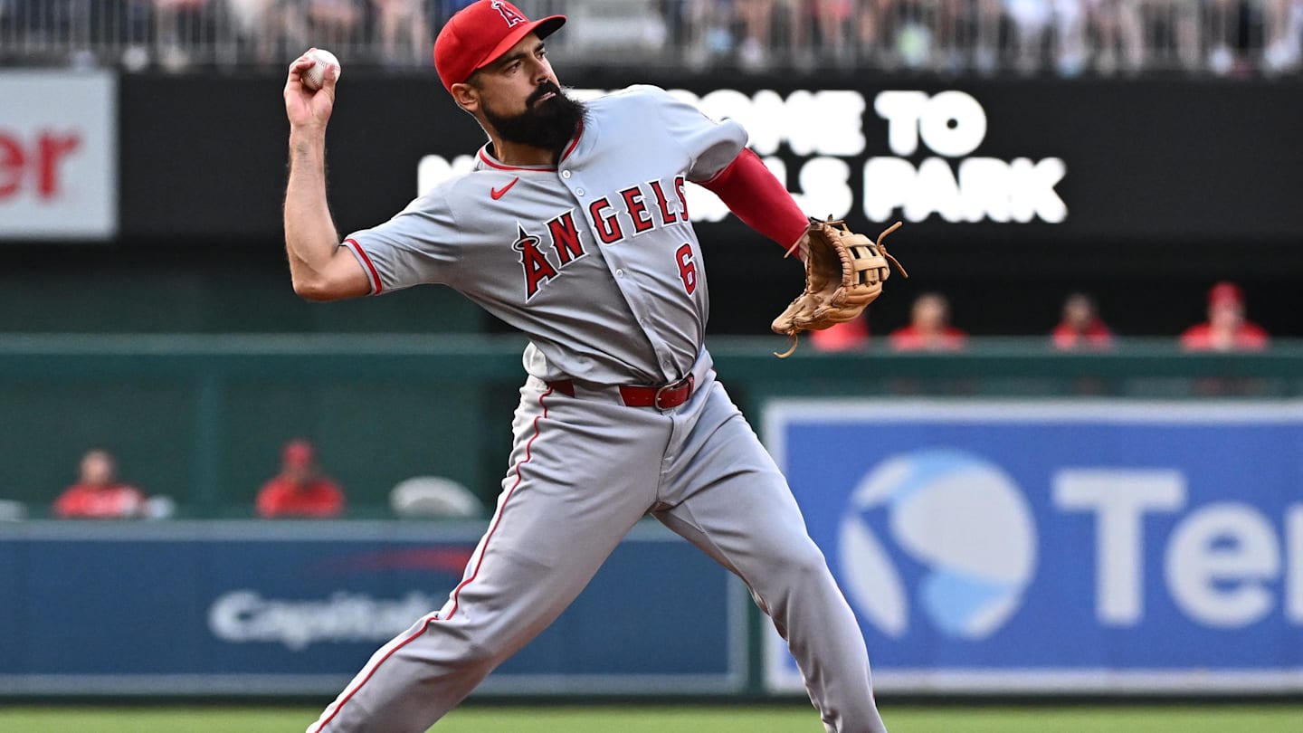 Ex-Angel Suddenly Retires, Anthony Rendon Called Out, Halos Change Course on Manager