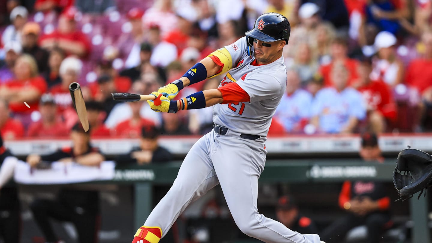 Cardinals Mock Trade Sends Star Outfielder To Hated Division Rival