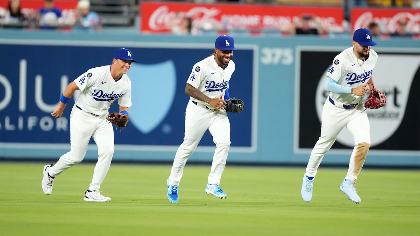 Dodgers Outfielder Has 3-Word Message to Not Getting Any At-Bats in Playoffs