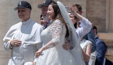 Pope Leo XIV wears a Chicago White Sox baseball team cap.