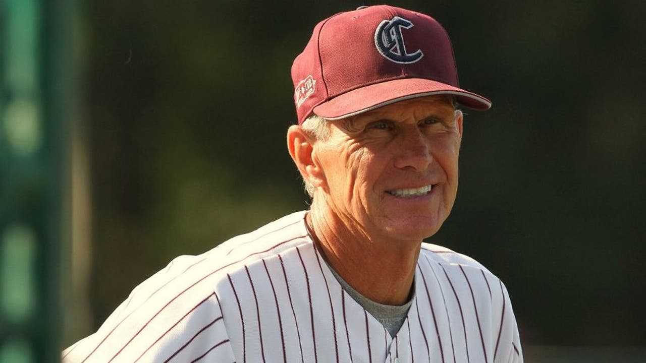 Former UNC Baseball Coach Mike Roberts Named College Summer League Coach