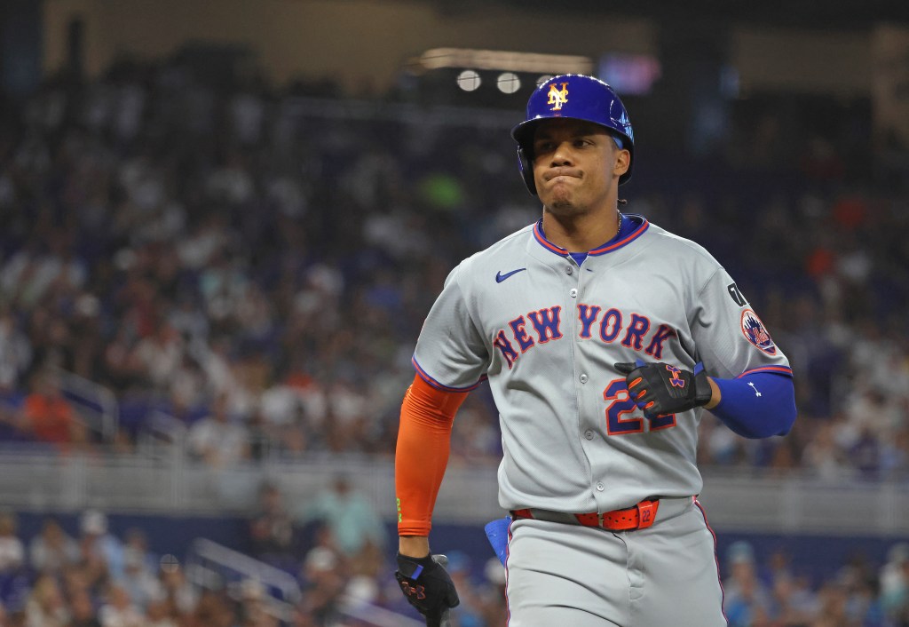Juan Soto, #22 of the New York Mets, reacts after lining out during the third inning.