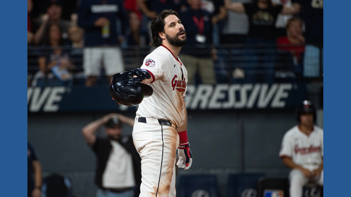 Cleveland Guardians re-sign catcher Austin Hedges to a $4 million, 1-year contract