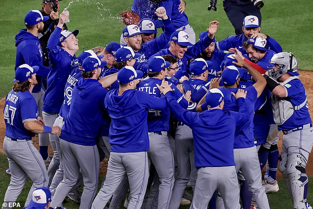 The Blue Jays won the crucial Game 4 5-2 to take the series 3-1 and advance to the ALCS