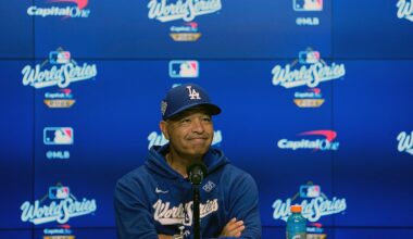 Blue Jays, Dodgers get in last swings day before World Series begins