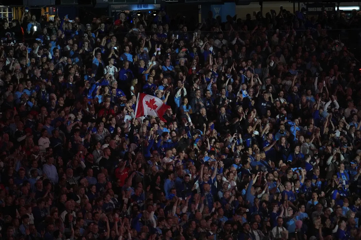 Toronto Blue Jays fans in disbelief after 11-4 win against the Los Angeles Dodgers