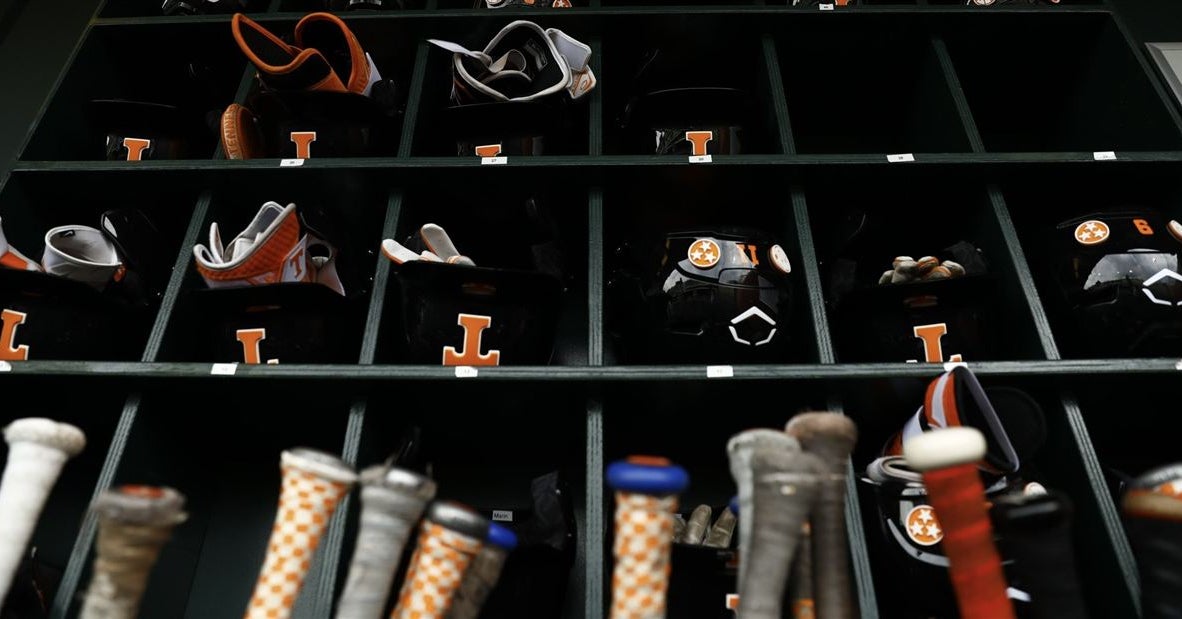 10 potential fits to replace Tony Vitello