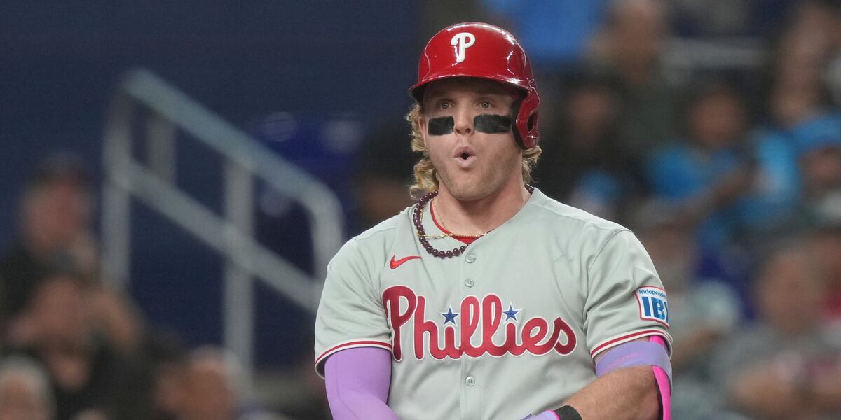 Dispute over home run ball at Phillies game leads to meet and greet for young fan